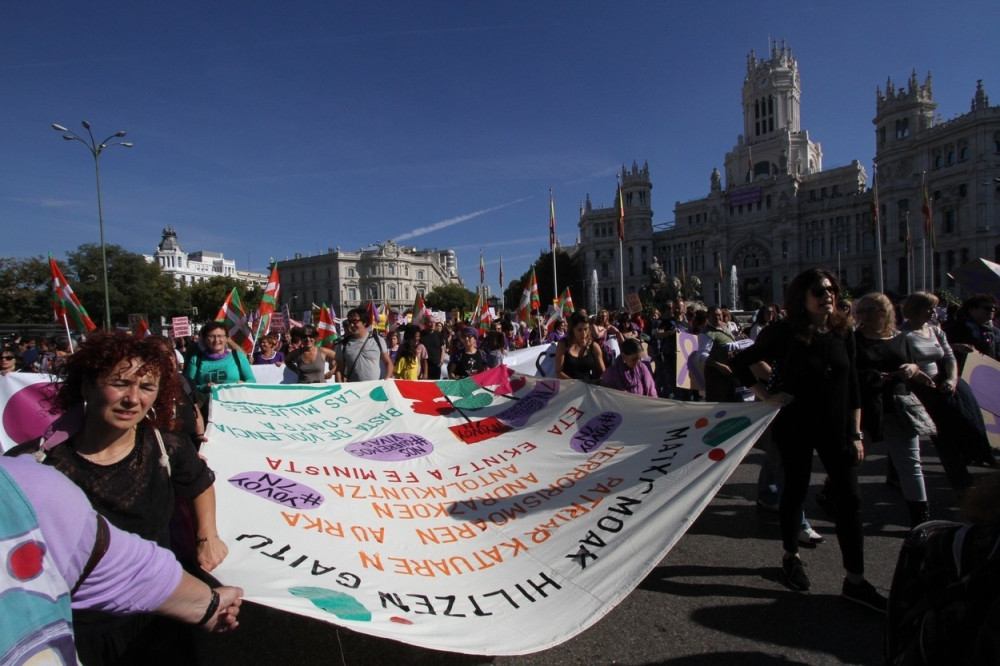 Marš protiv nasilja nad ženama (FOTO)