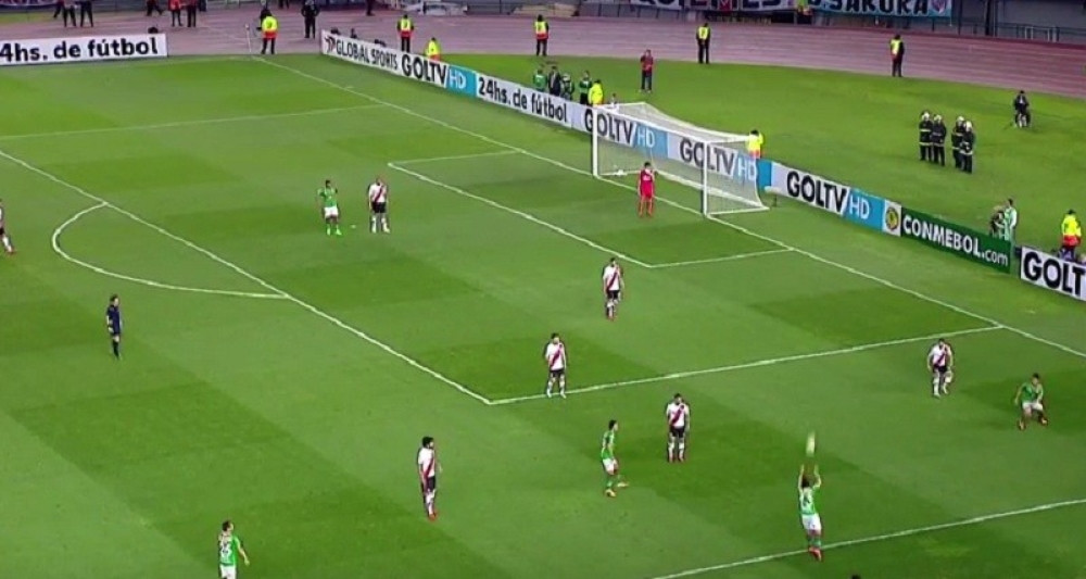 Neverovatno "pametno" izveden aut! (VIDEO)