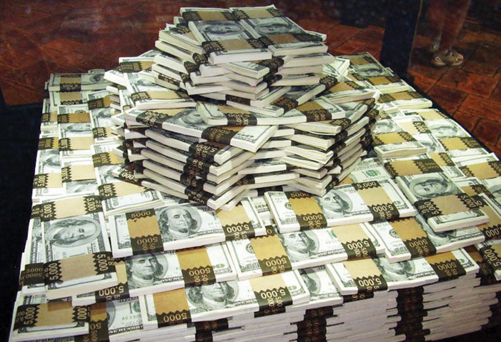 Bogataš daje milijarde, novac mogu svi da dobiju