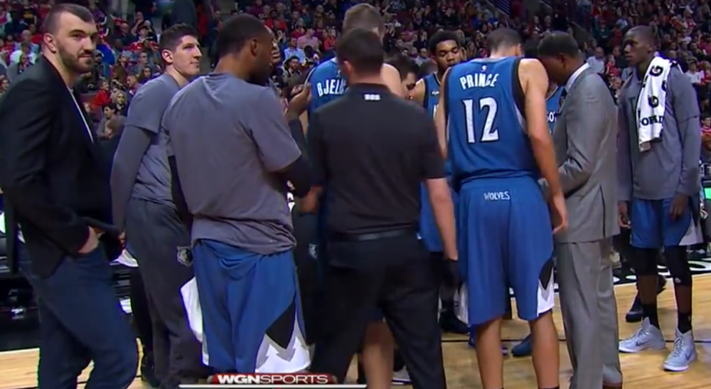 Peković čekirao plesačice tokom tajmauta!