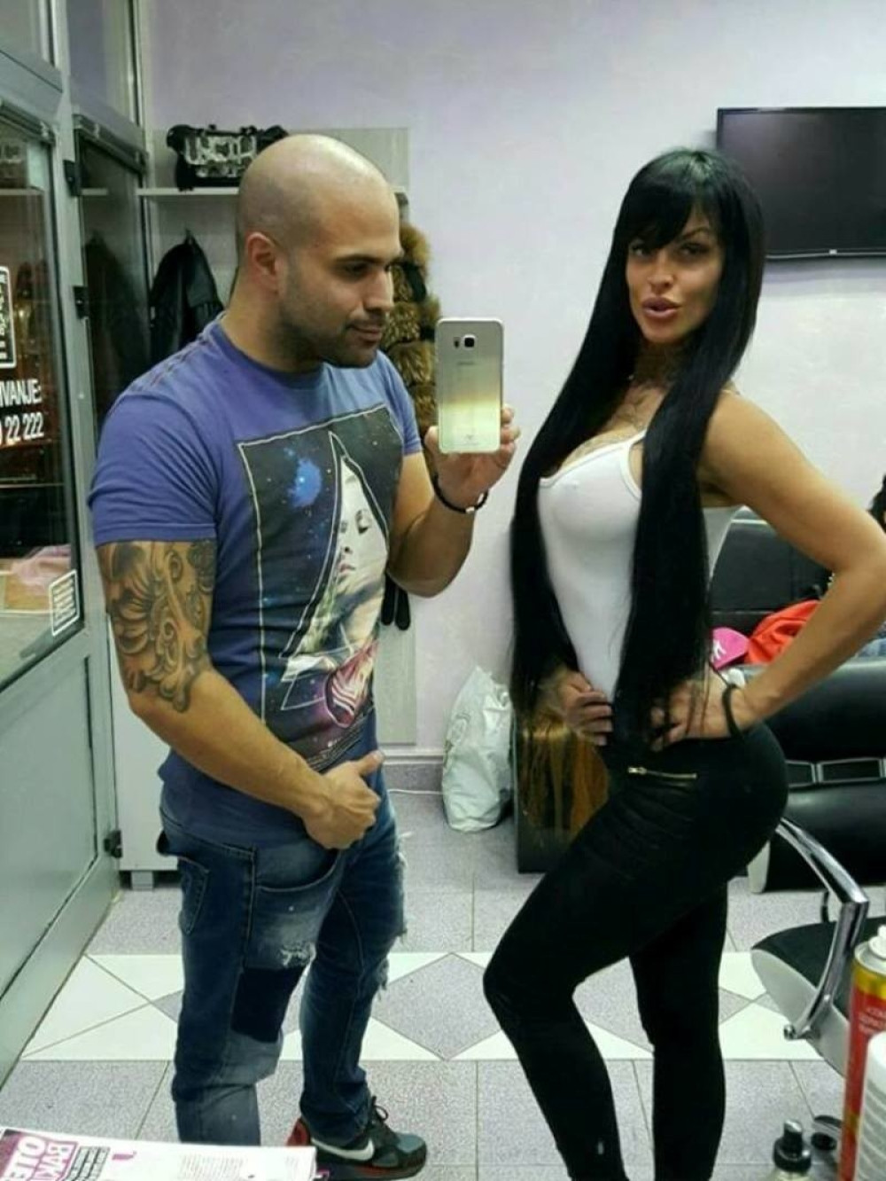 Jelena Krunić u novom seksi izdanju!