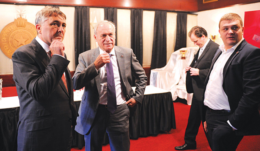 Zavukli se u mišje rupe!