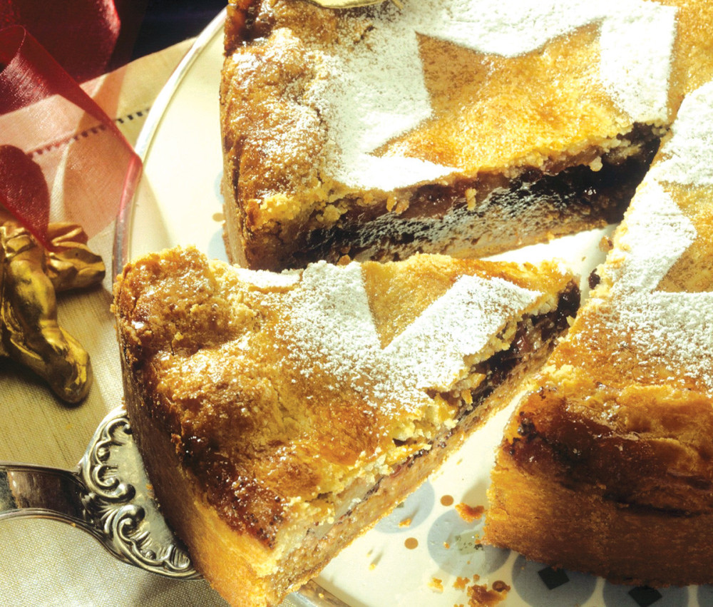 Torta s grizom i jabukama