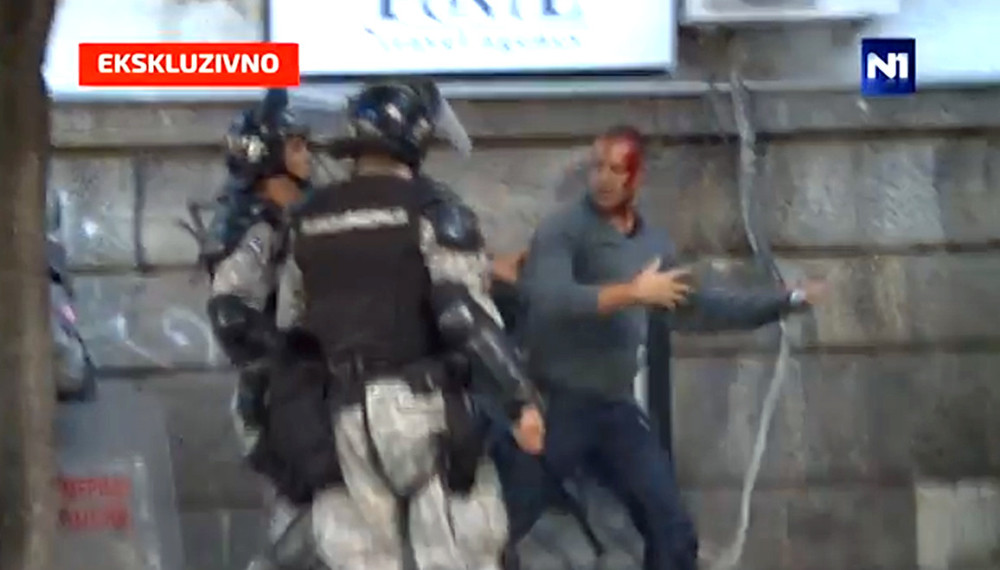 Žandarmi o tuči s Andrejem Vučićem