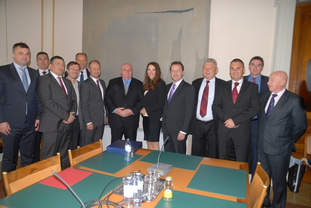 Pomoći ćemo vam za groblja na Kosovu!