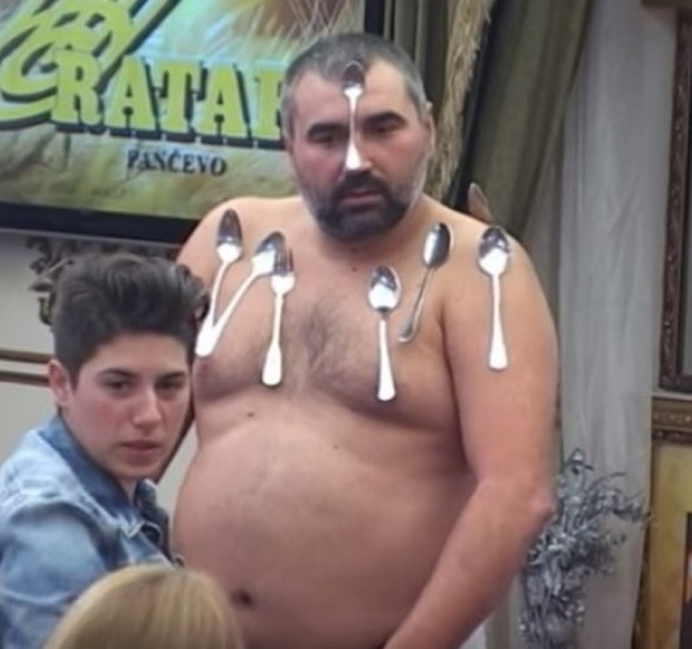 Miki: Mama me tera da priznam dete