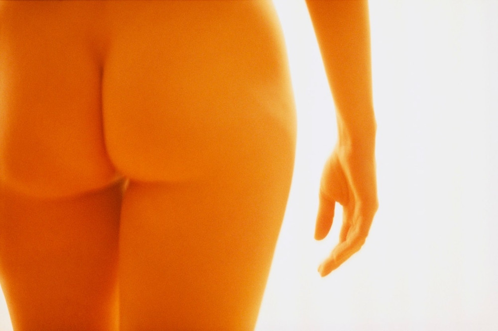 Gola šeta, a prolaznici ništa?! (VIDEO)