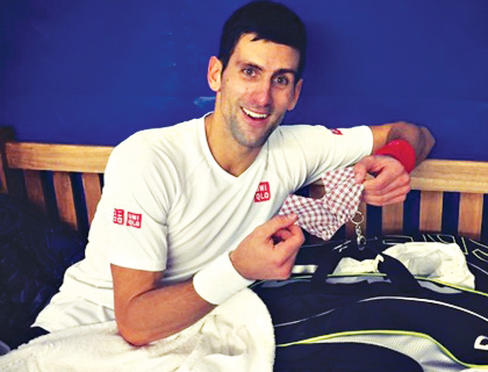 Nole uzeo baksuzni poklon!