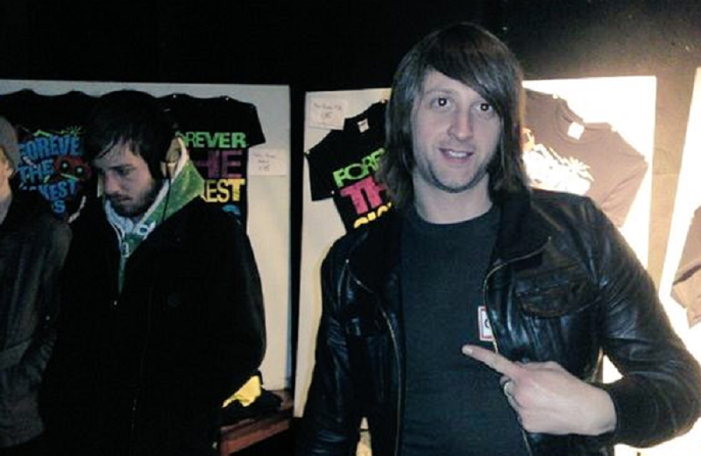 Prodavac suvenira stradao na koncertu u Parizu?!