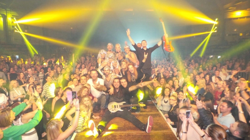 Crnogorci se potukli zbog Lepe Brene!