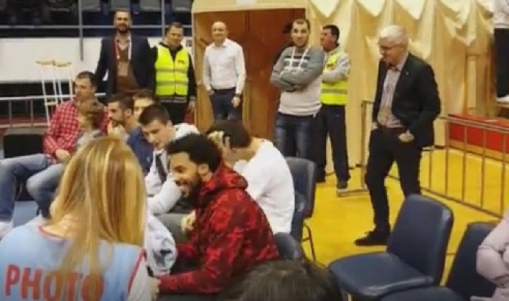 "Delije" toplo dočekale Vilijamsa! (VIDEO)