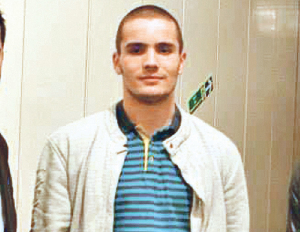 Sin glumca štiti napadača