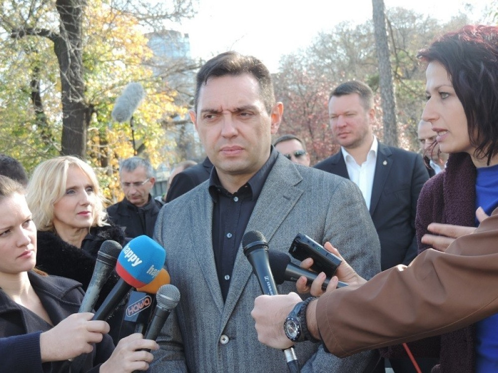 Vulin: Krivično da odgovara ko stavi roditelje u ilegalni dom!