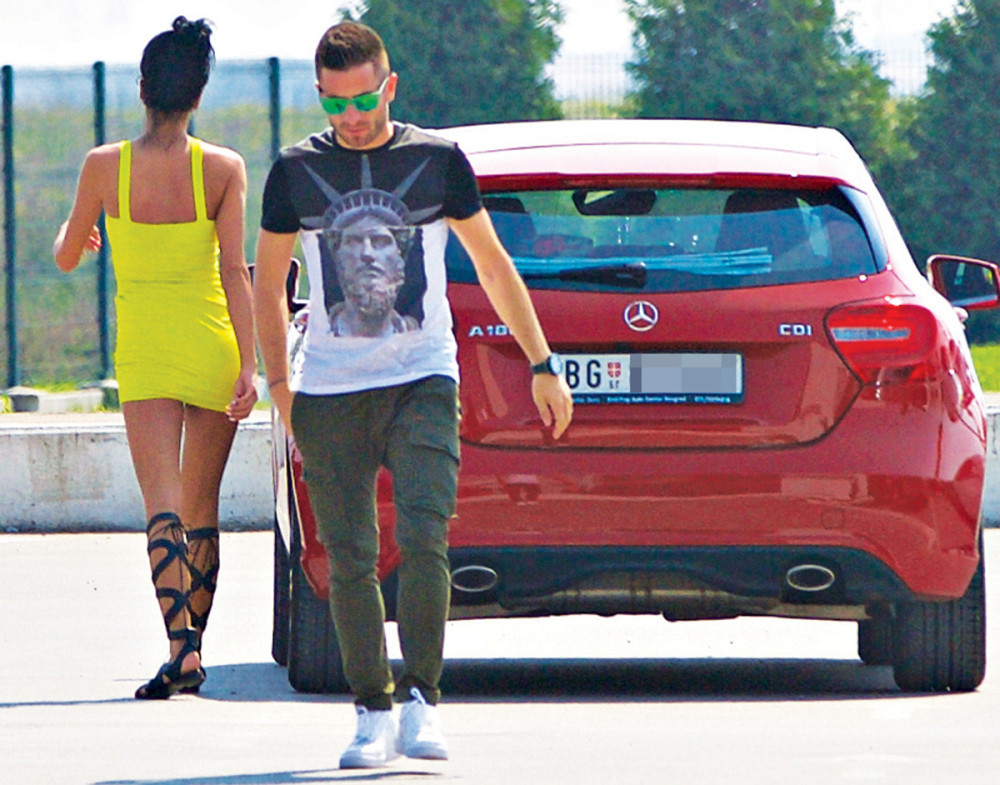 Džaba vam skupa kola kad nemate pojma!