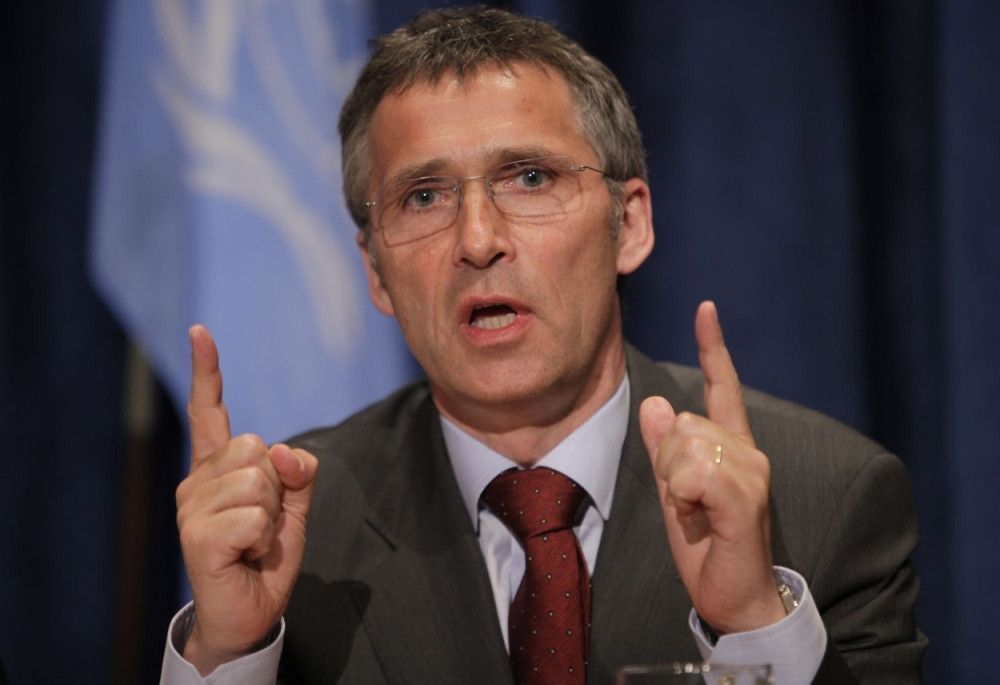 Auto udario u pratnju Jensa Stoltenberga!