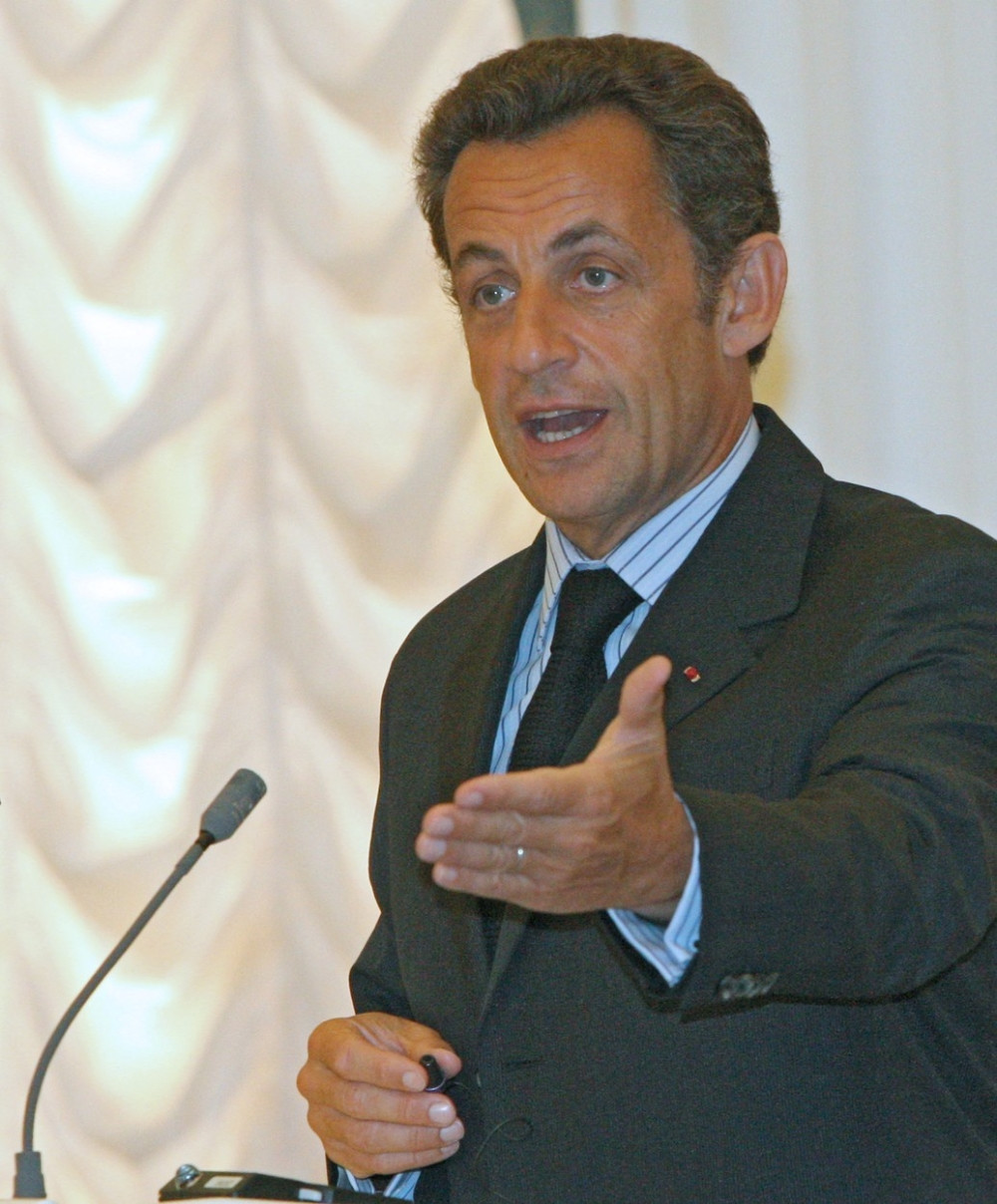 Sarkozi na suđenju za mito tvrdi da je žrtva laži