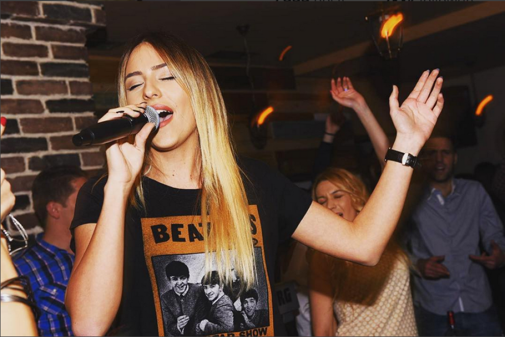 Cecina ćerka ne prodaje slobodu!