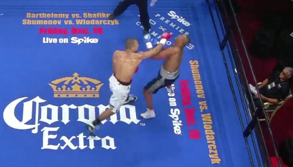 Kalajdžić srušio Garida za tri sekunde! (VIDEO)