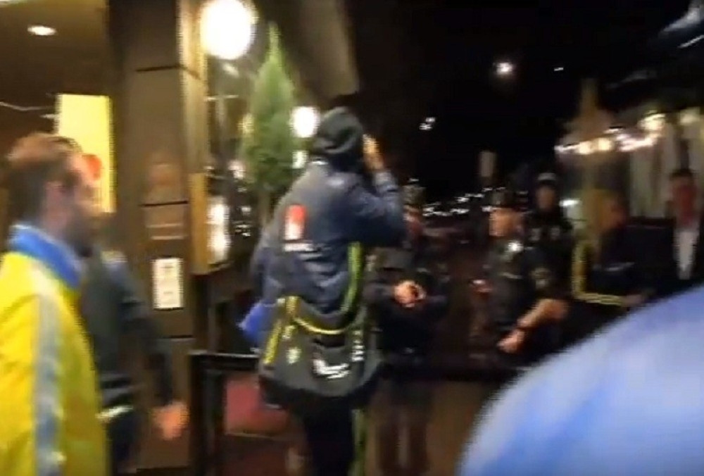 Odveo Švedsku na EURO, a policija u domovini ga zaustavila!