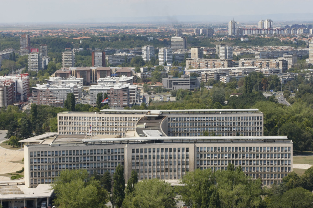 Građani da dođu ranije, izmenjen režim saobraćaja