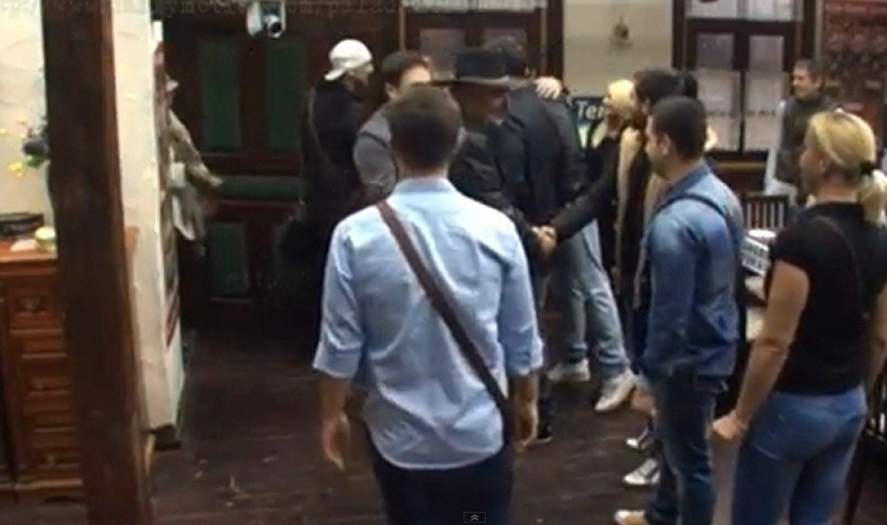 Proka doveo farmerima goste  (VIDEO)