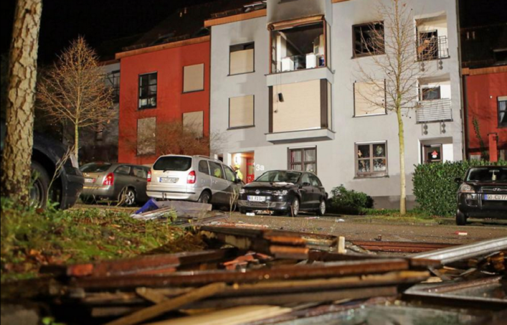 Eksplozija u zgradi, četvoro mrtvih!