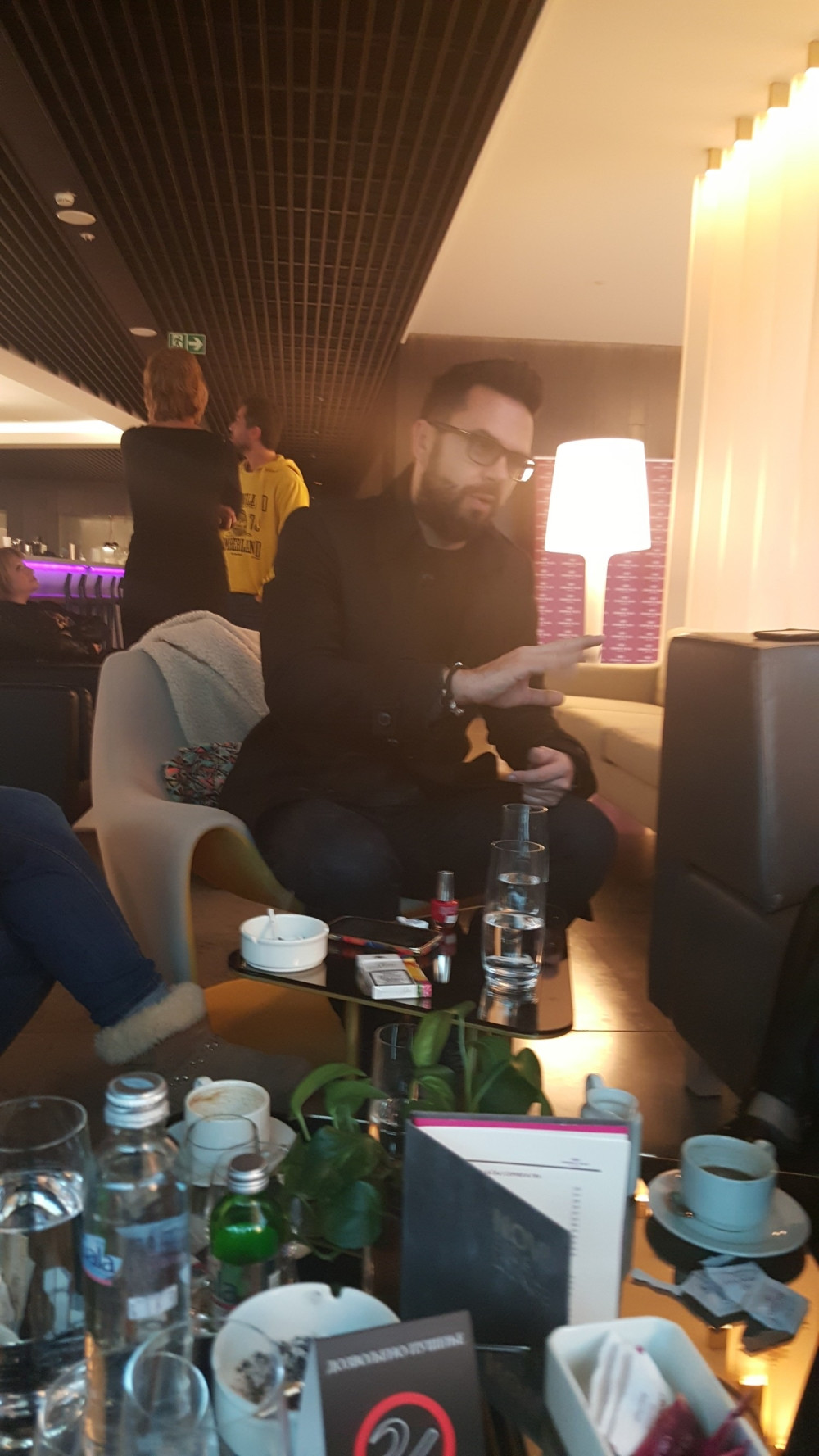 Uleteo autom u publiku i pokosio dve žene