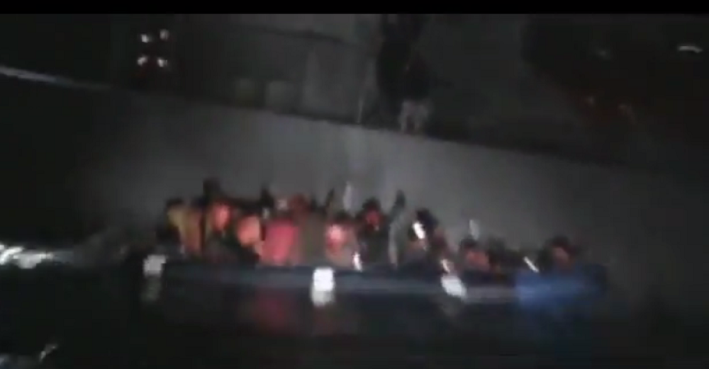 Vriska žena i dece odjekuje morem! (UZNEMIRUJUĆI VIDEO)