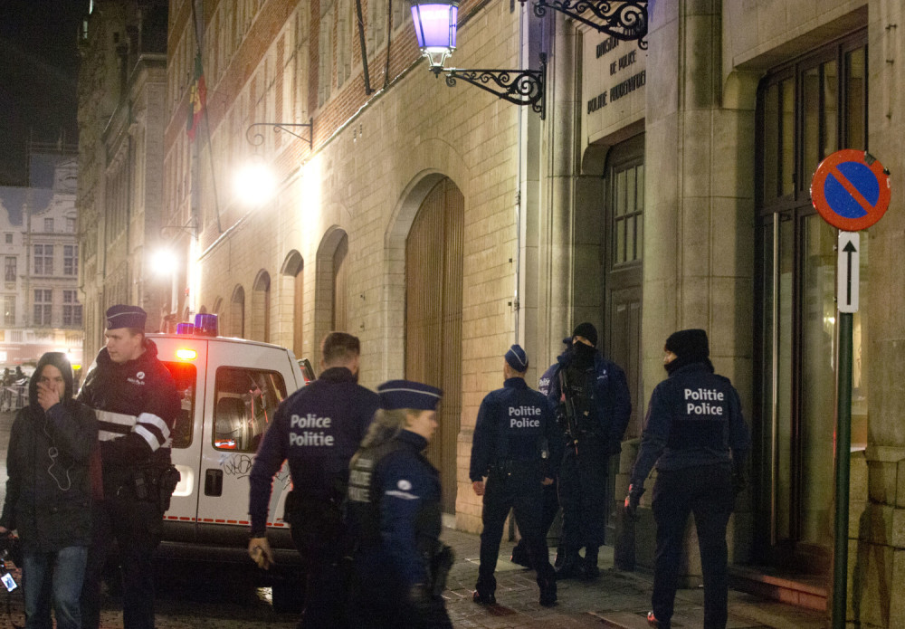 U Briselu 21 uhapšen, ne i onaj glavni