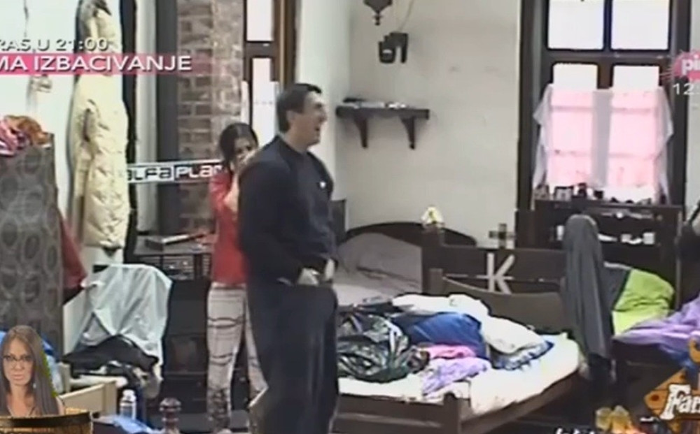 Kristijan Maji pokazao penis! (VIDEO)