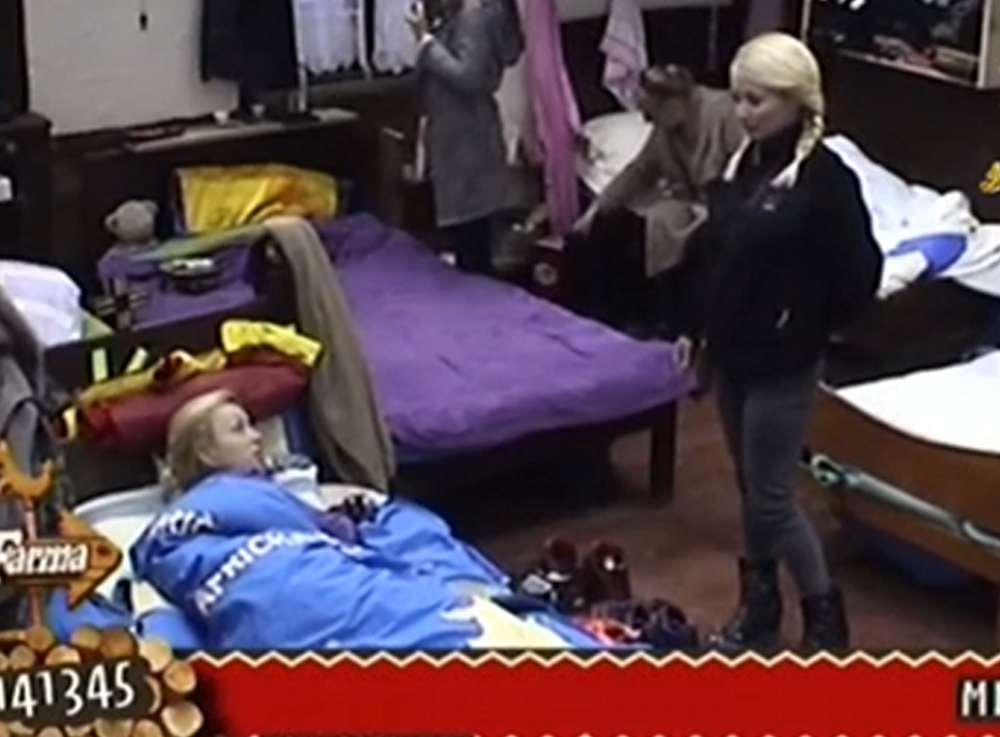 Pomirile se Maja Nikolić i Ivana Šašić!