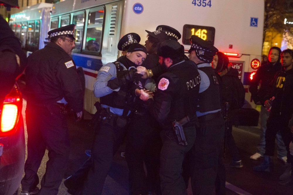 Čikago: Protest zbog ubistva crnog tinejdžera