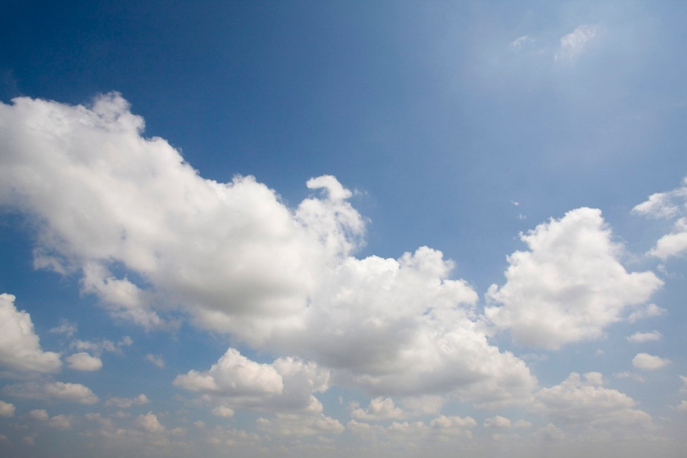 Ogromna misteriozna metalna cev pala s neba!