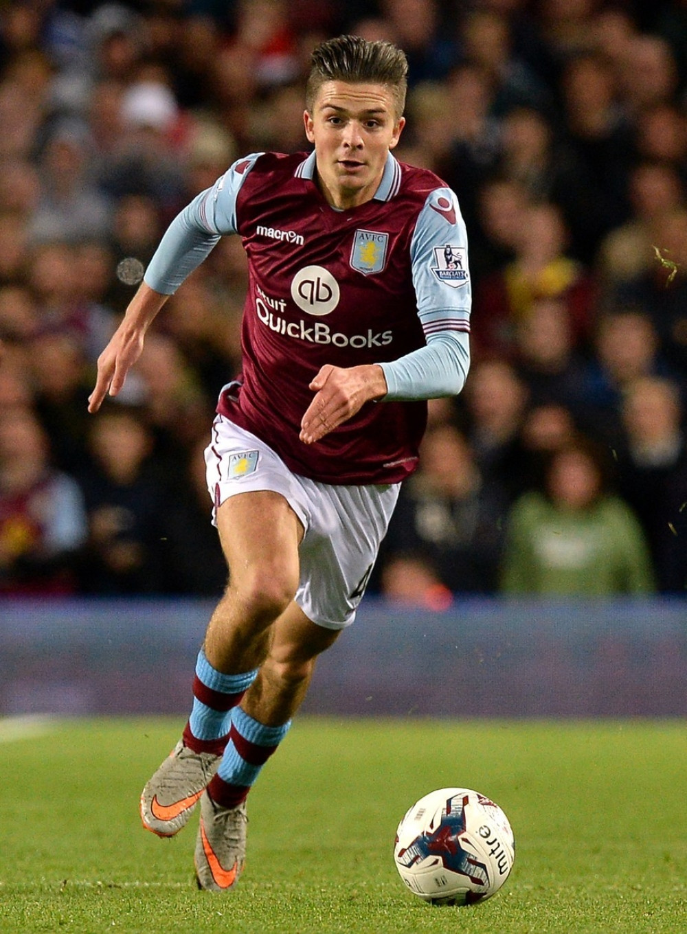 Izbačen iz tima zbog druženja sa prostitutkama!