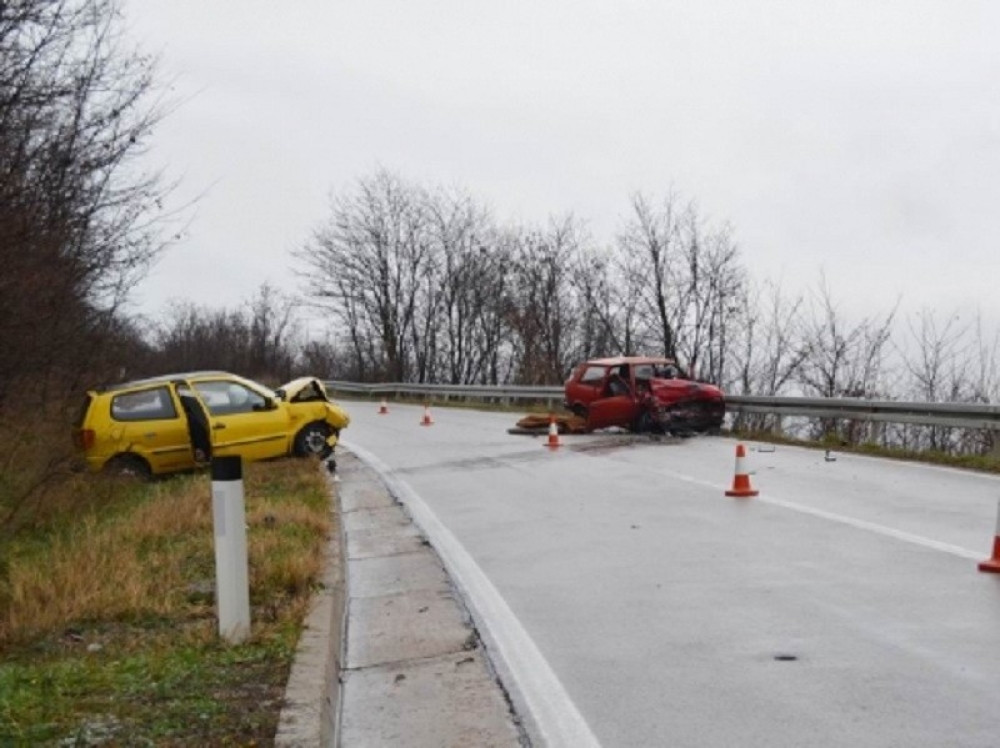 Učenica poginula, njena tetka povređena!