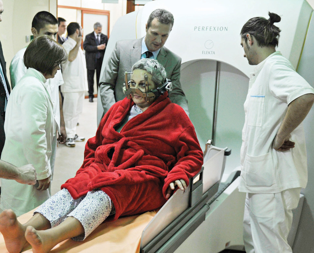 I Indijci hoće gama nož