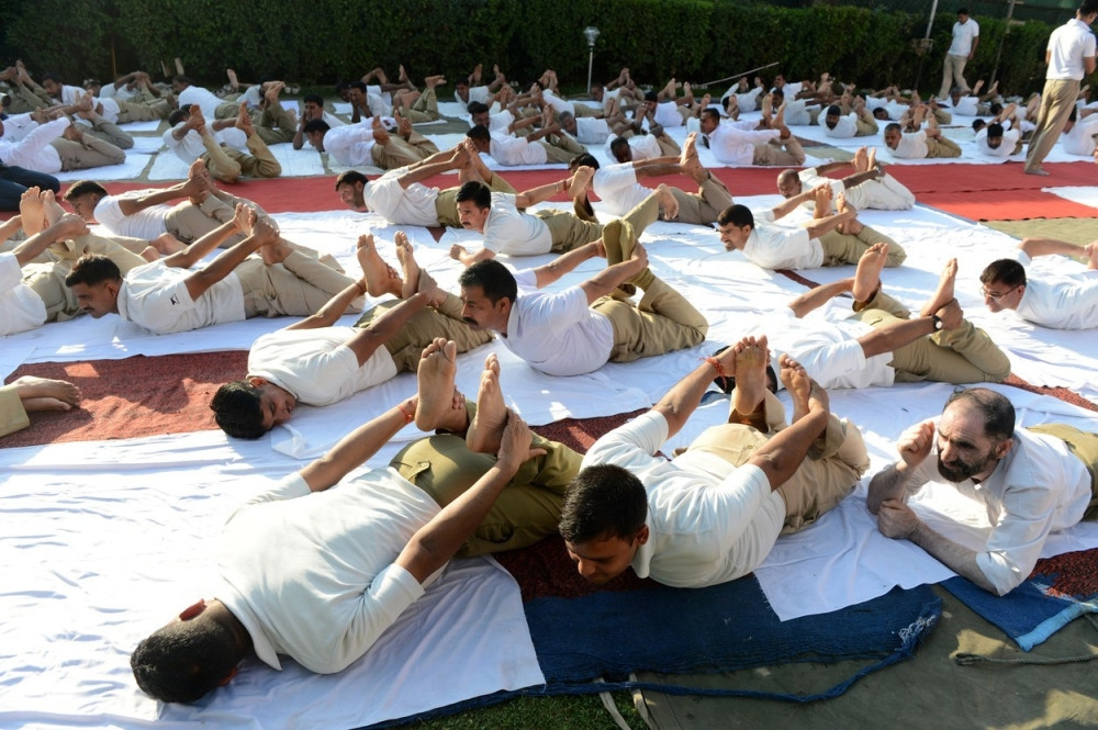 Kraće robijaju ako polože ispit iz joge!