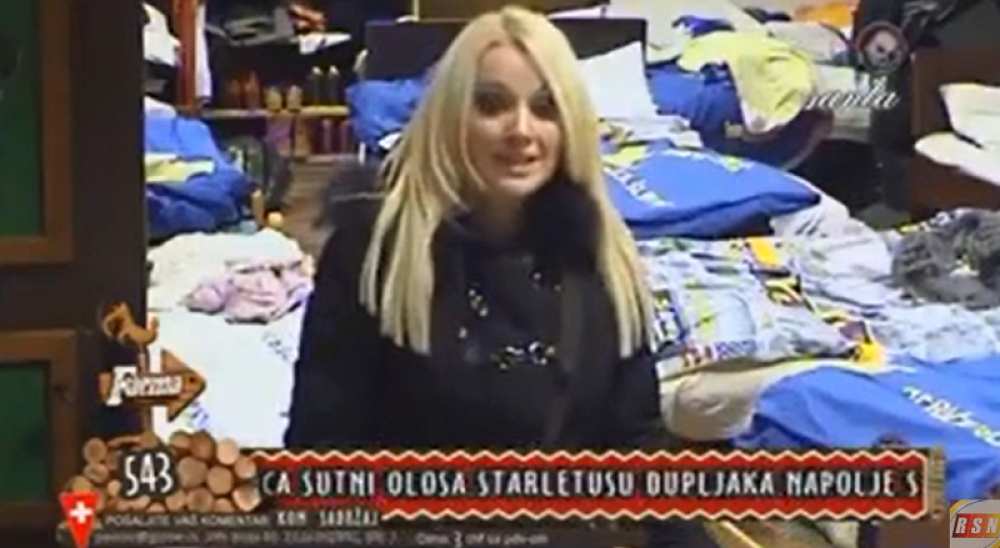 Maji oduzeli decu jer je spavala sa kumom! (VIDEO)