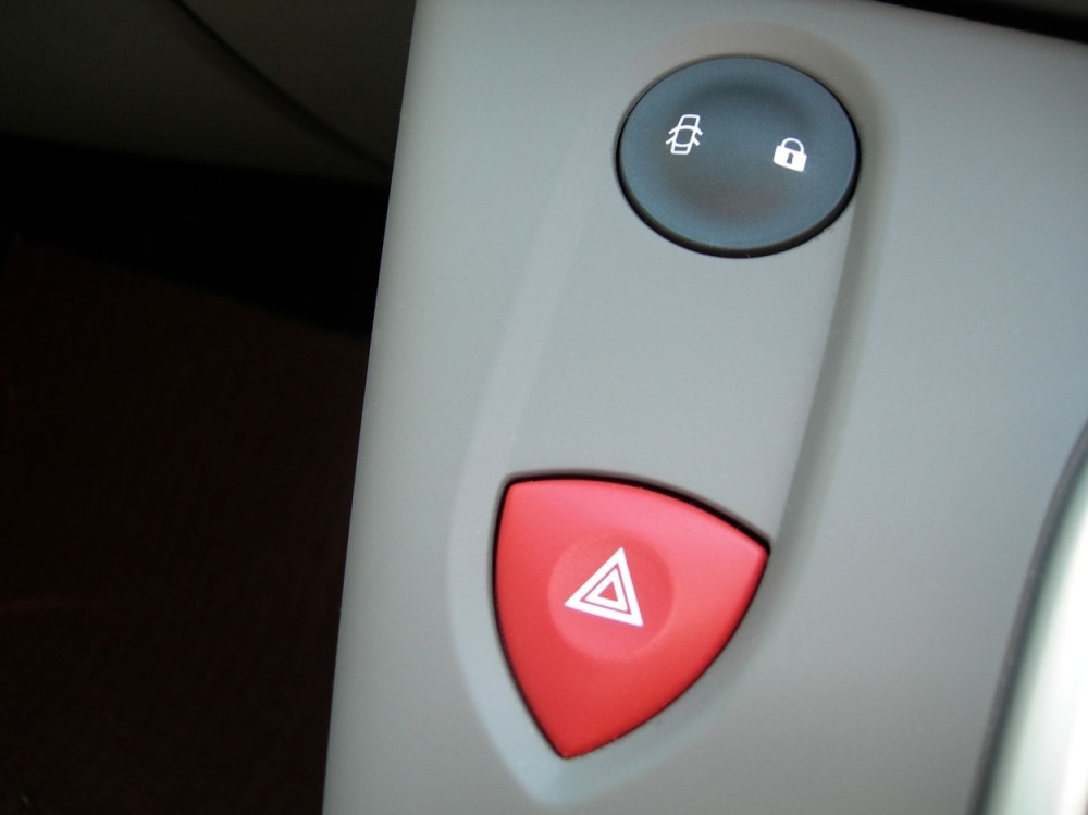 Evo zašto morate da koristite centralnu bravu (UZNEMIRUJUĆI VIDEO)