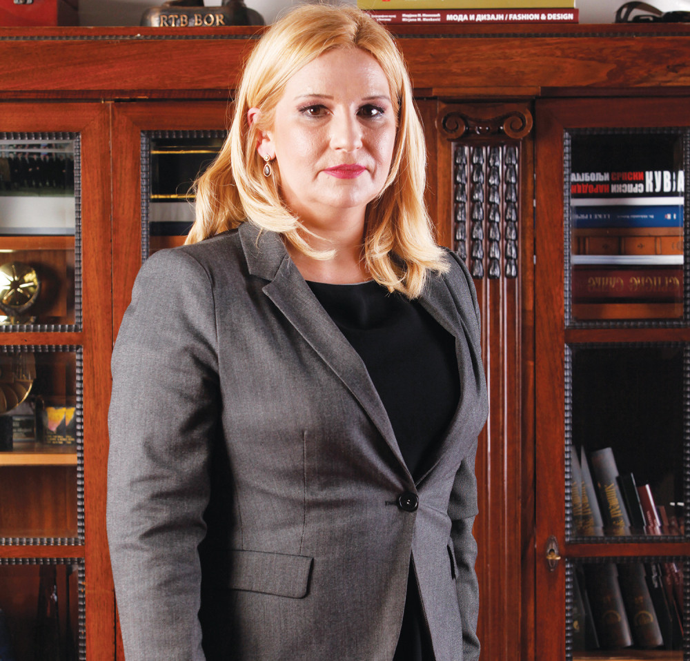 Zorana: Tomo, nećeš biti povlašćen, Nikolić: Ja to nisam ni tražio!