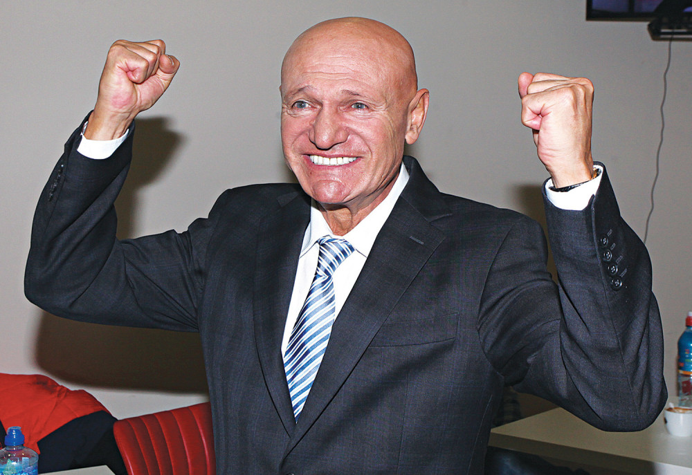 Prisetili se lepih trenutaka, ali nisu mogli da zadrže SUZE! "Jedan pevač je pričao da jedva čeka da umre da bi on bio prvi." (VIDEO)