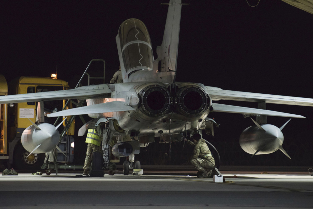 Čula se jaka eksplozija, a onda su poletela dva naoružana lovca