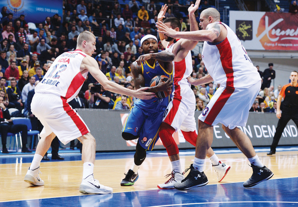 Crveno beli u grotlu "Pionira" savladali Himki!