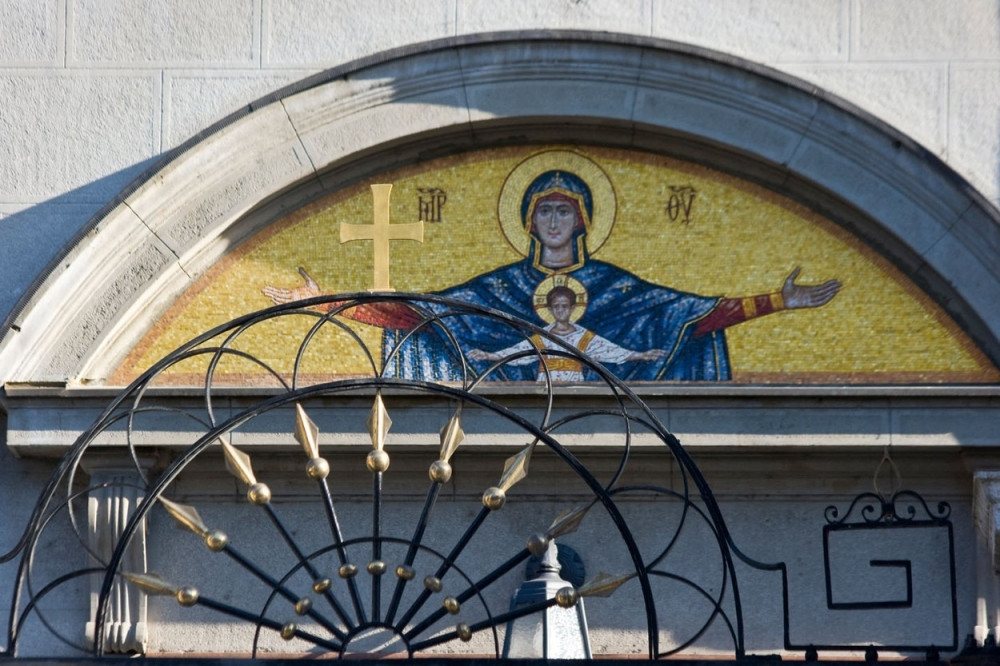 Tajne službe i fašisti svakodnevno progone pravoslavce