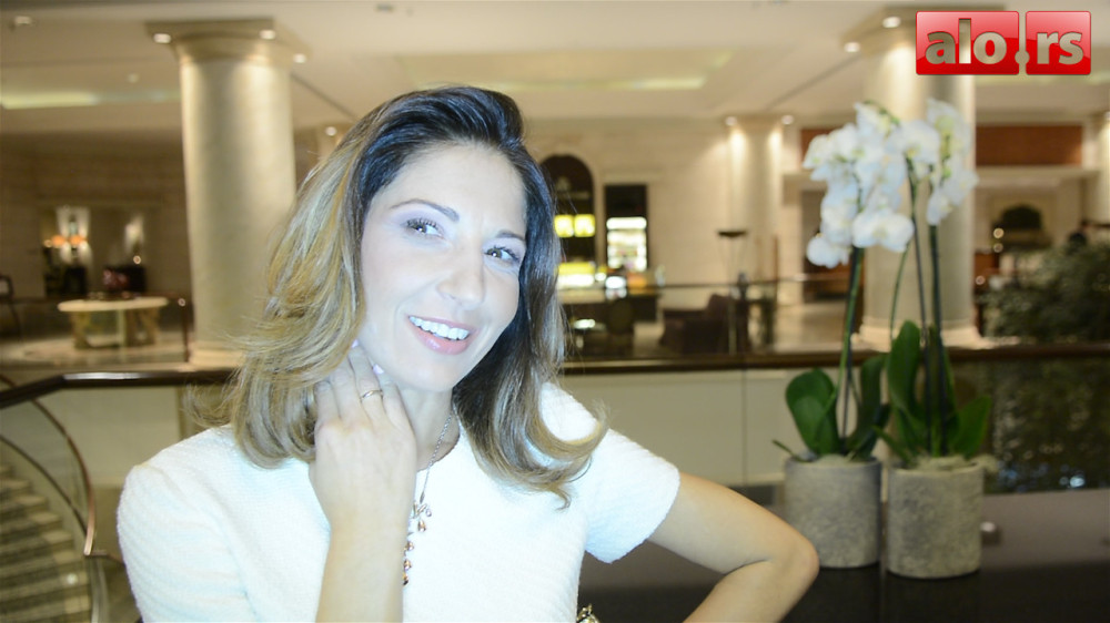 Sanja Marinković: Sinu nisam autoritet (VIDEO)