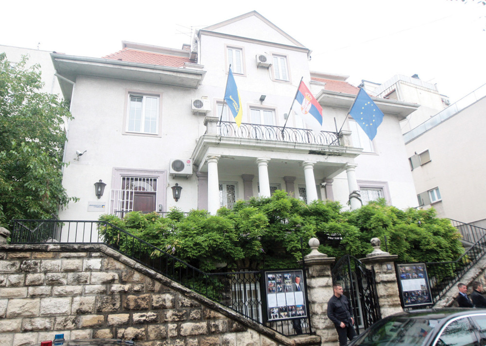 Pajtić se već preselio na Terazije