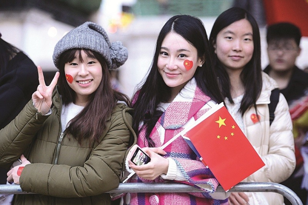 Kineskinje masovno žele da liče na NJU!