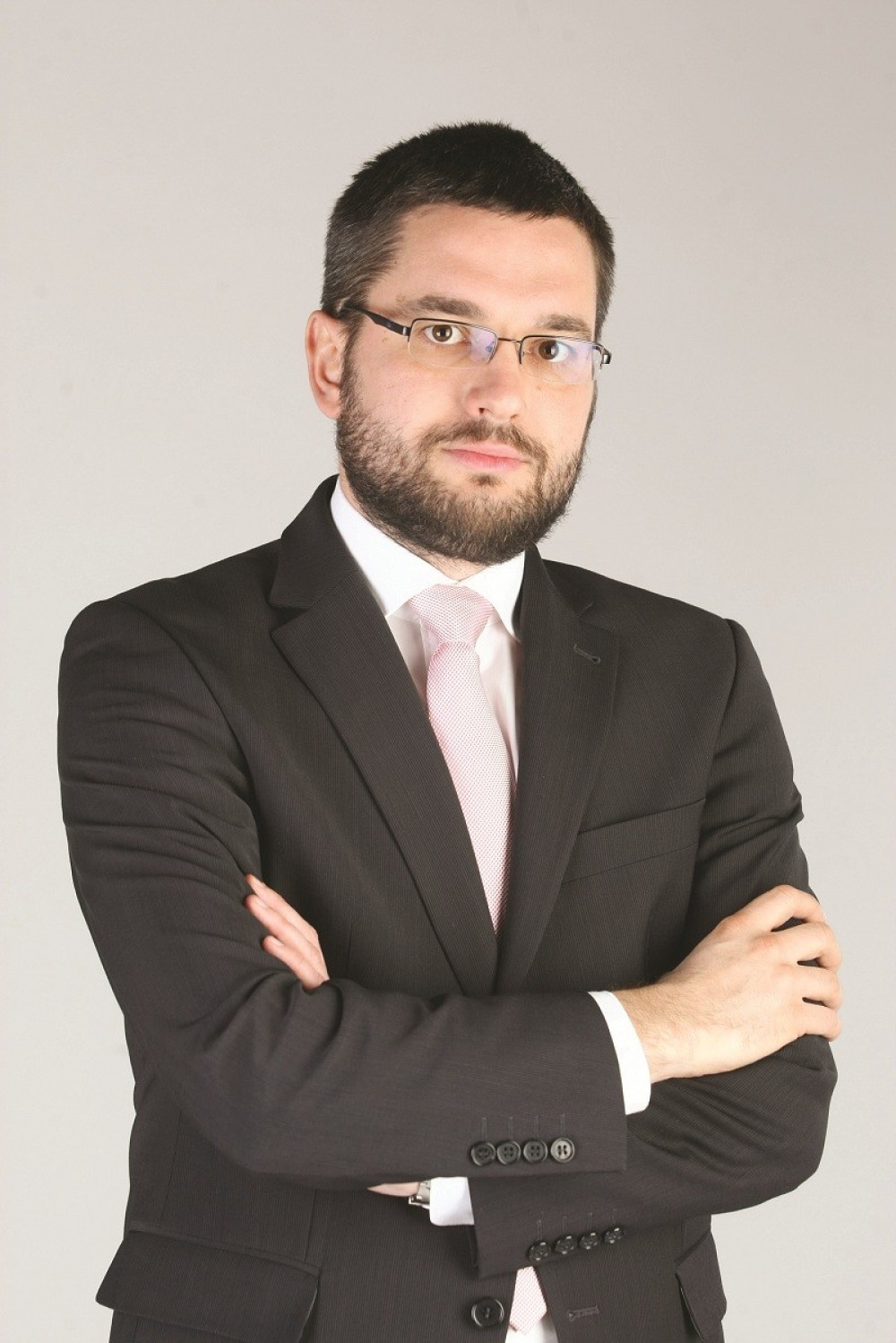 Poslaniku SDS provalili u kuću!