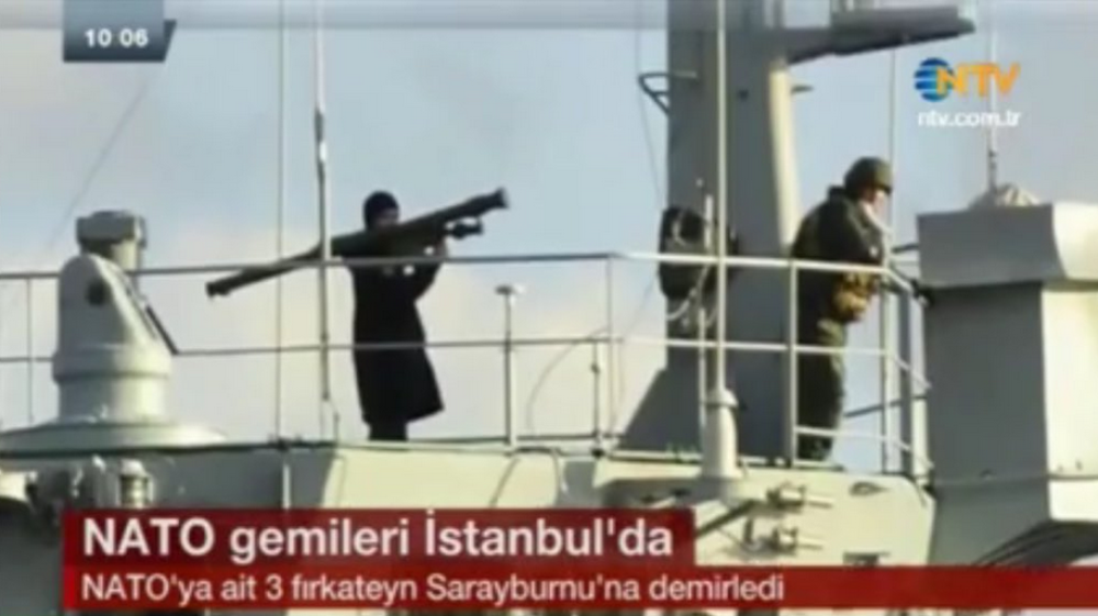Rusi kroz Bosfor sa spremnim bacačem raketa! (VIDEO)