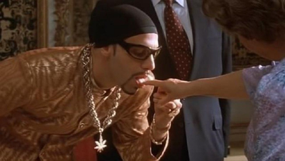 Urnebesna parodija na Adelinu pesmu "Hello" (VIDEO)